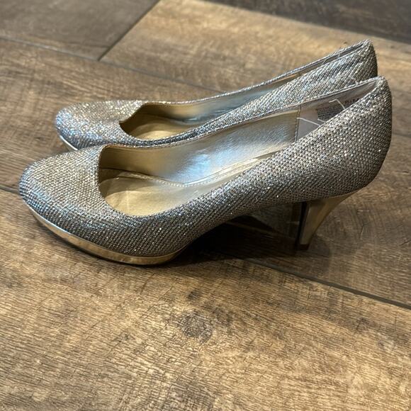 Bandolino Women's Myone Sparkle Pumps Heels Gold Size 8.5 - Picture 5 of 10